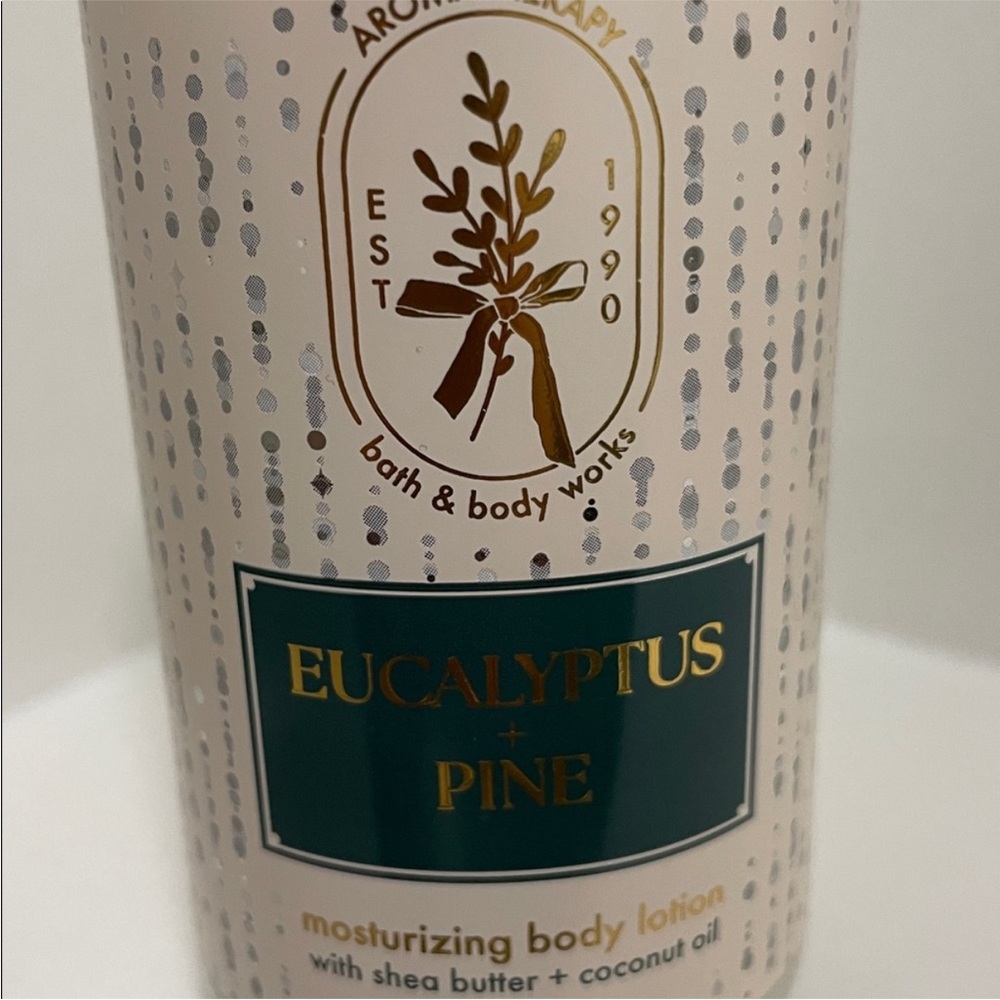 Bath & Body Works Eucalyptus Pine Body Lotion with Gold Cap - Picture 4 of 4